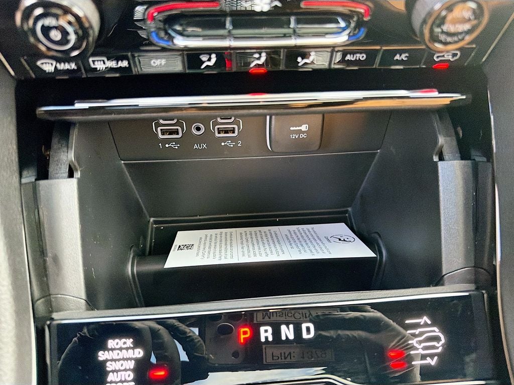 2025 Jeep Grand Cherokee GRAND CHEROKEE L SUMMIT 4X4