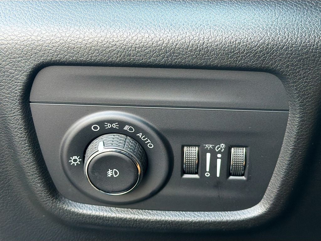 2025 Jeep Grand Cherokee GRAND CHEROKEE L SUMMIT 4X4