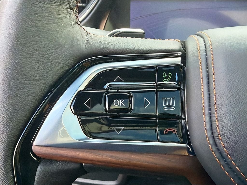 2025 Jeep Grand Cherokee GRAND CHEROKEE L SUMMIT 4X4