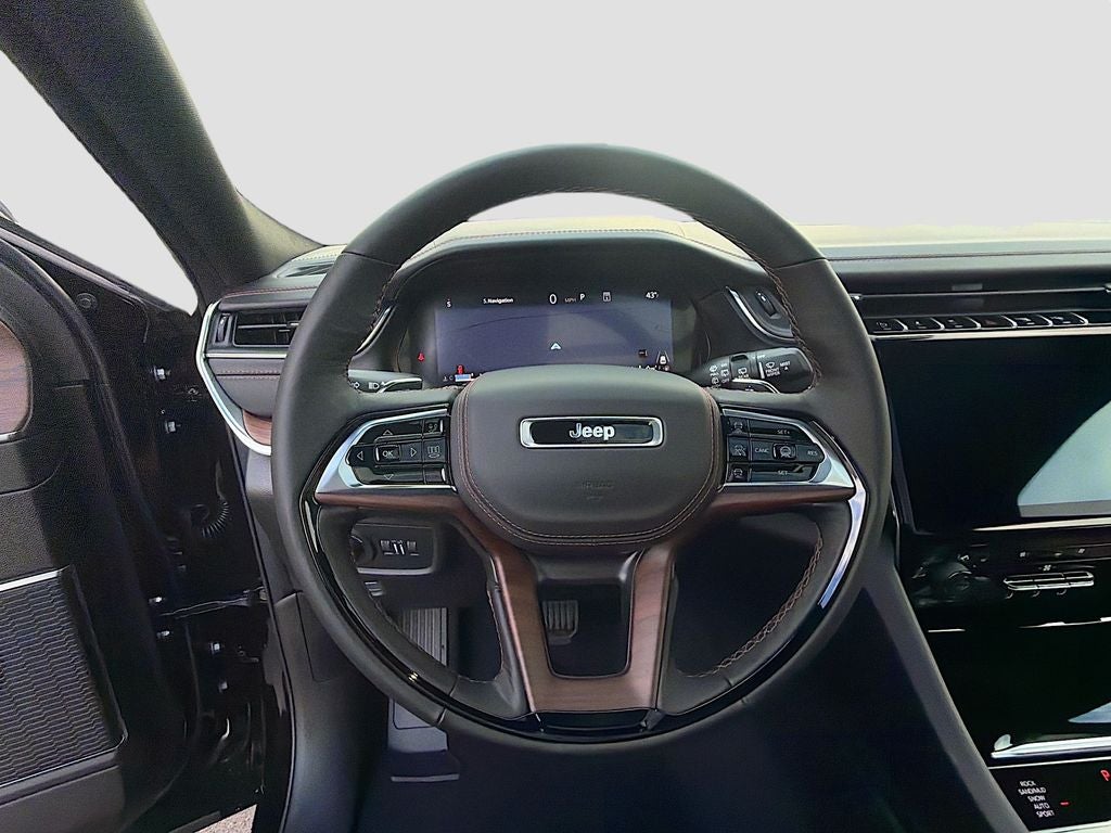 2025 Jeep Grand Cherokee GRAND CHEROKEE L SUMMIT 4X4