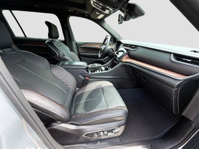 2023 Jeep Grand Cherokee L Summit 4x4