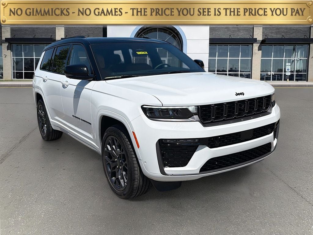 2026 Jeep Grand Cherokee L Summit 4x4's photo