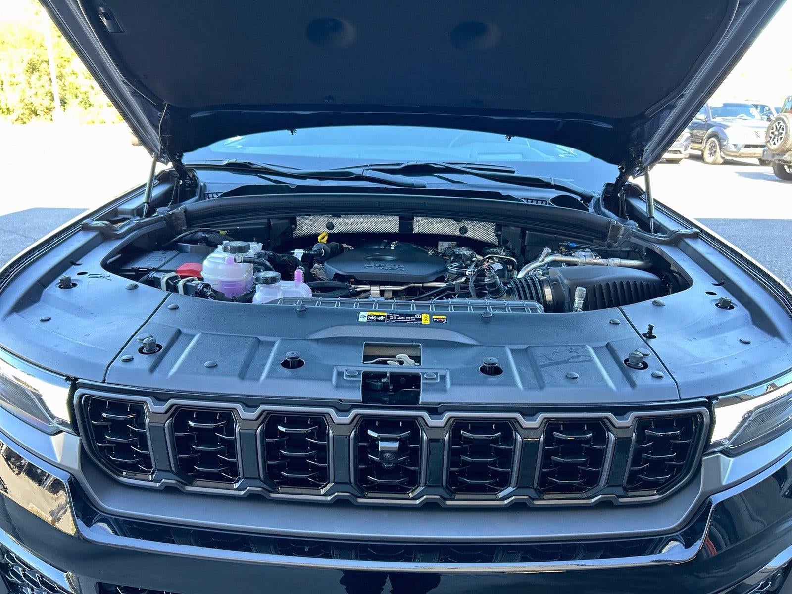 2027 Jeep Grand Cherokee GRAND CHEROKEE L SUMMIT 4X4