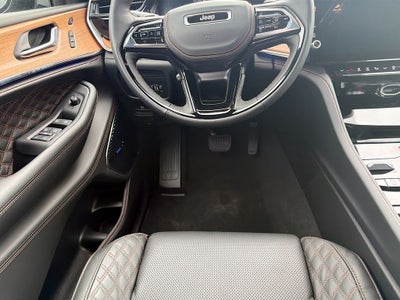 2026 Jeep Grand Cherokee L Summit 4x4