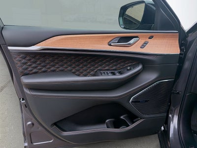 2026 Jeep Grand Cherokee L Summit 4x4