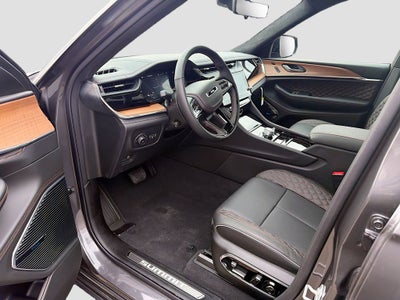 2026 Jeep Grand Cherokee L Summit 4x4