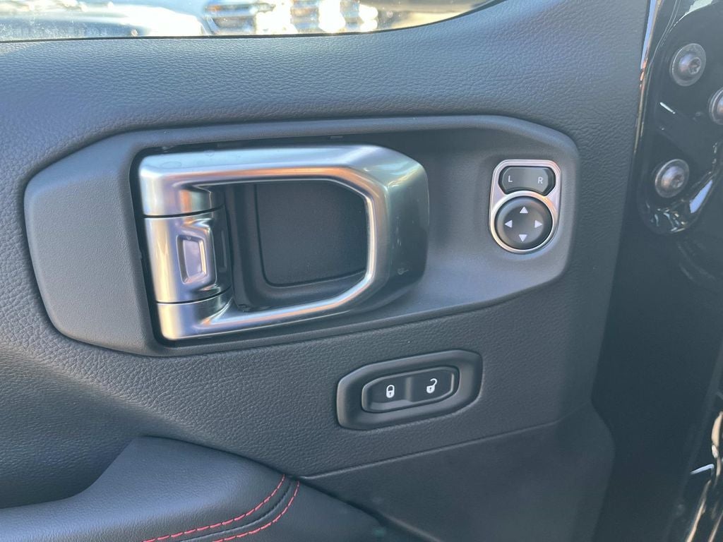 2025 Jeep Wrangler WRANGLER 4-DOOR RUBICON X