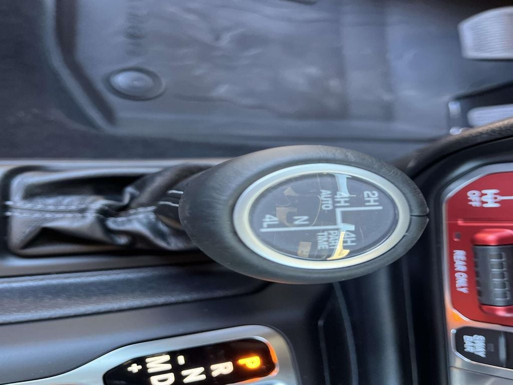 2025 Jeep Wrangler WRANGLER 4-DOOR RUBICON X