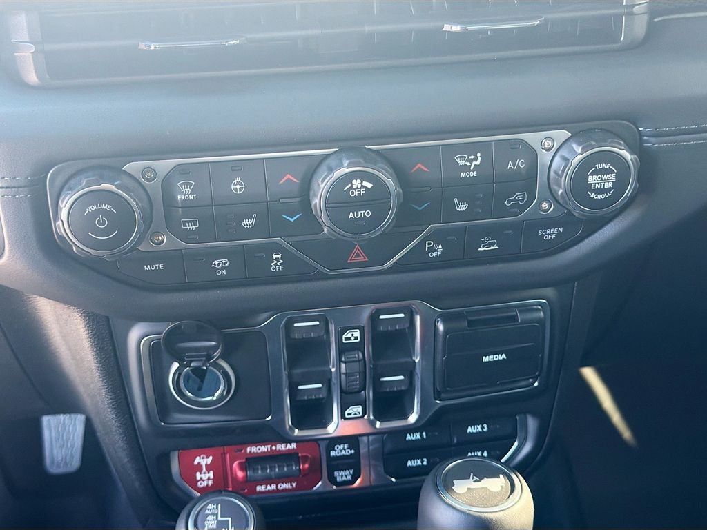 2026 Jeep Wrangler WRANGLER 4-DOOR MOAB 392