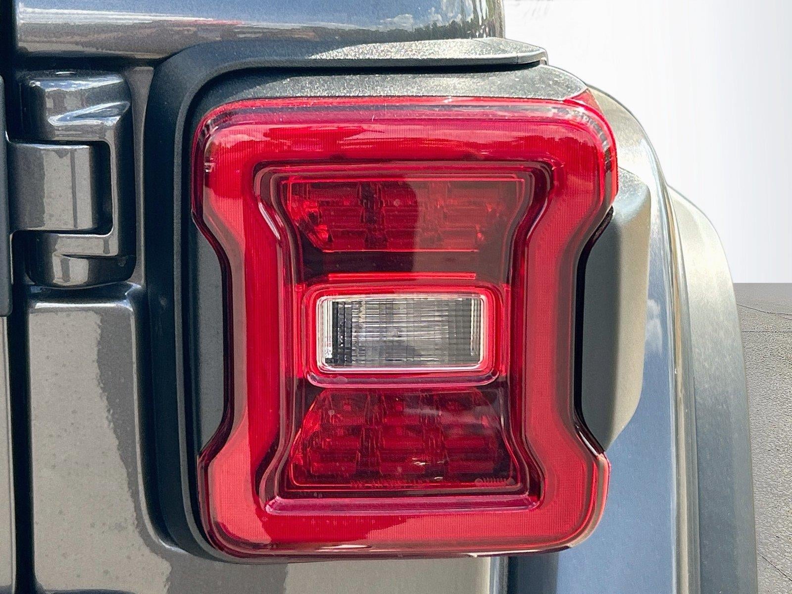 2027 Jeep Wrangler WRANGLER 4-DOOR MOAB