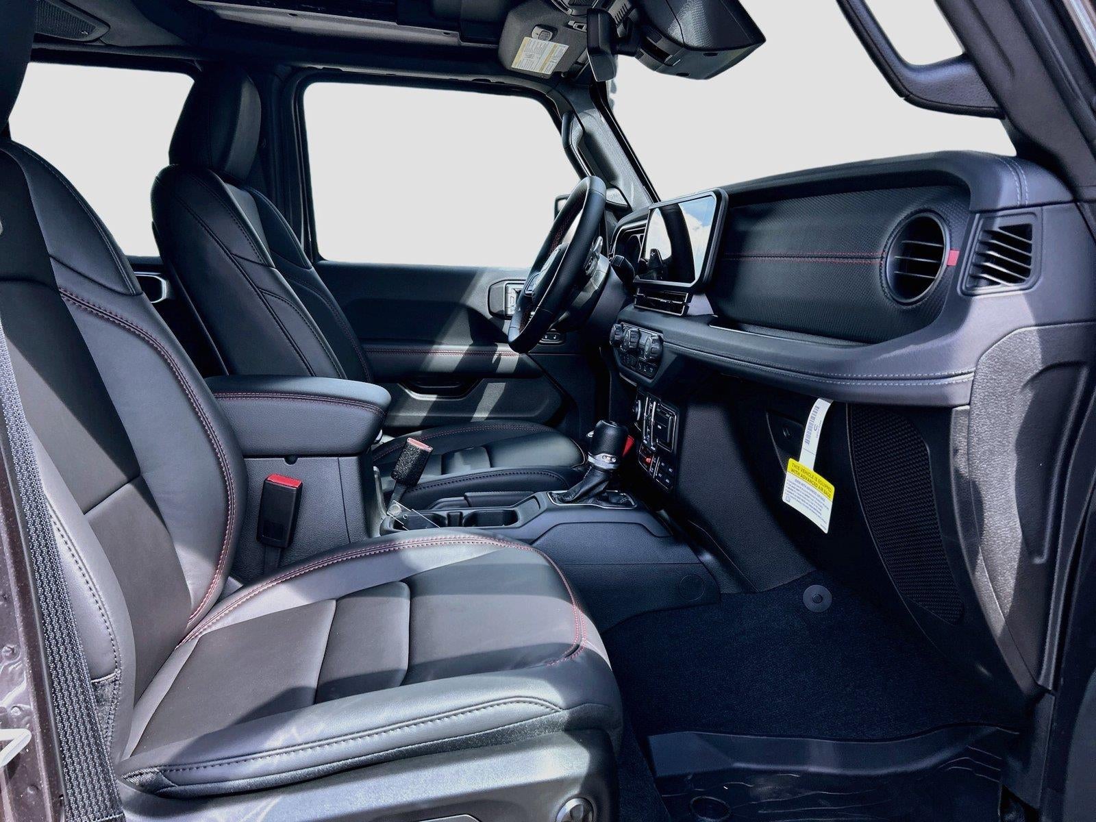 2027 Jeep Wrangler WRANGLER 4-DOOR MOAB