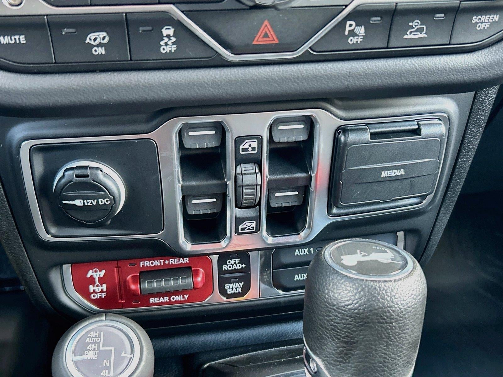 2027 Jeep Wrangler WRANGLER 4-DOOR MOAB