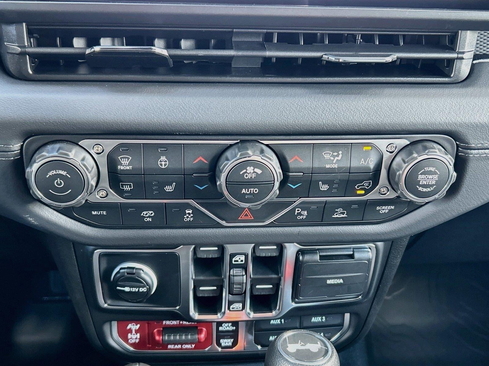 2027 Jeep Wrangler WRANGLER 4-DOOR MOAB