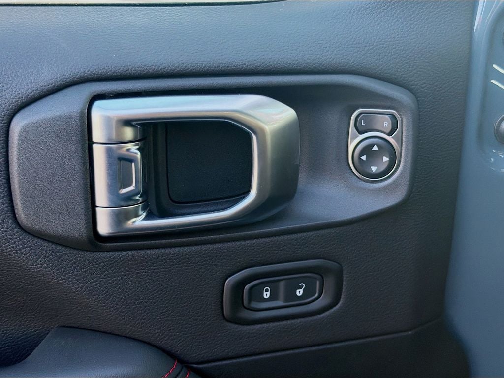 2026 Jeep Wrangler WRANGLER 4-DOOR MOAB 392