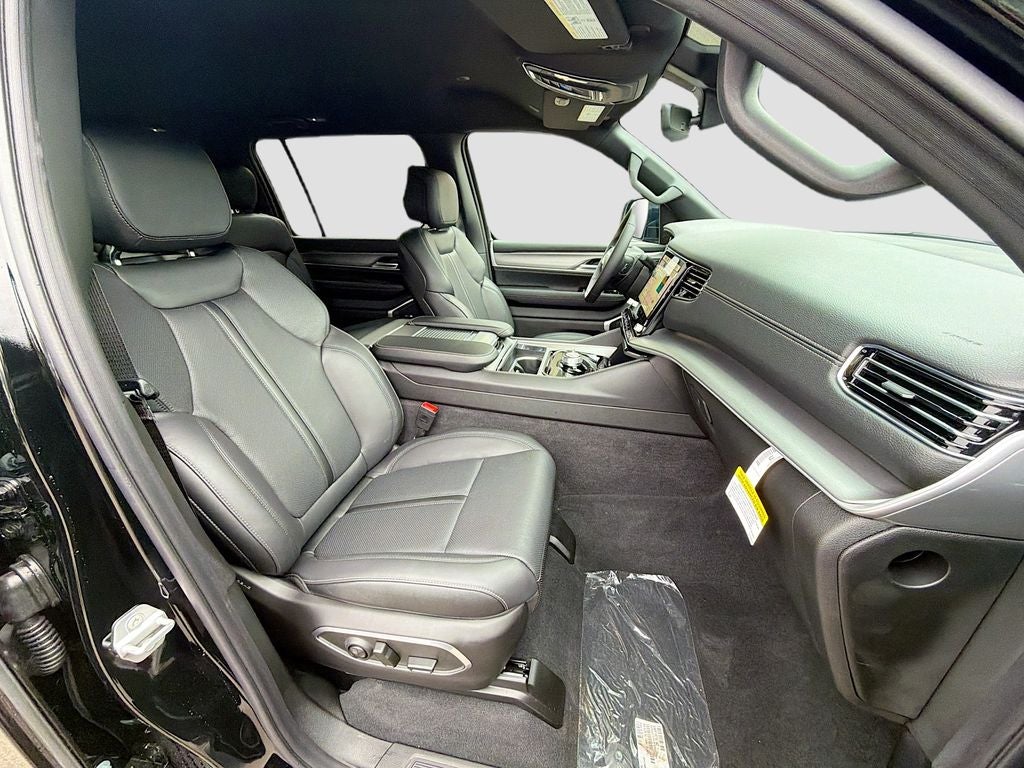 2026 Jeep Grand Wagoneer GRAND WAGONEER L LIMITED ALTITUDE 4X4