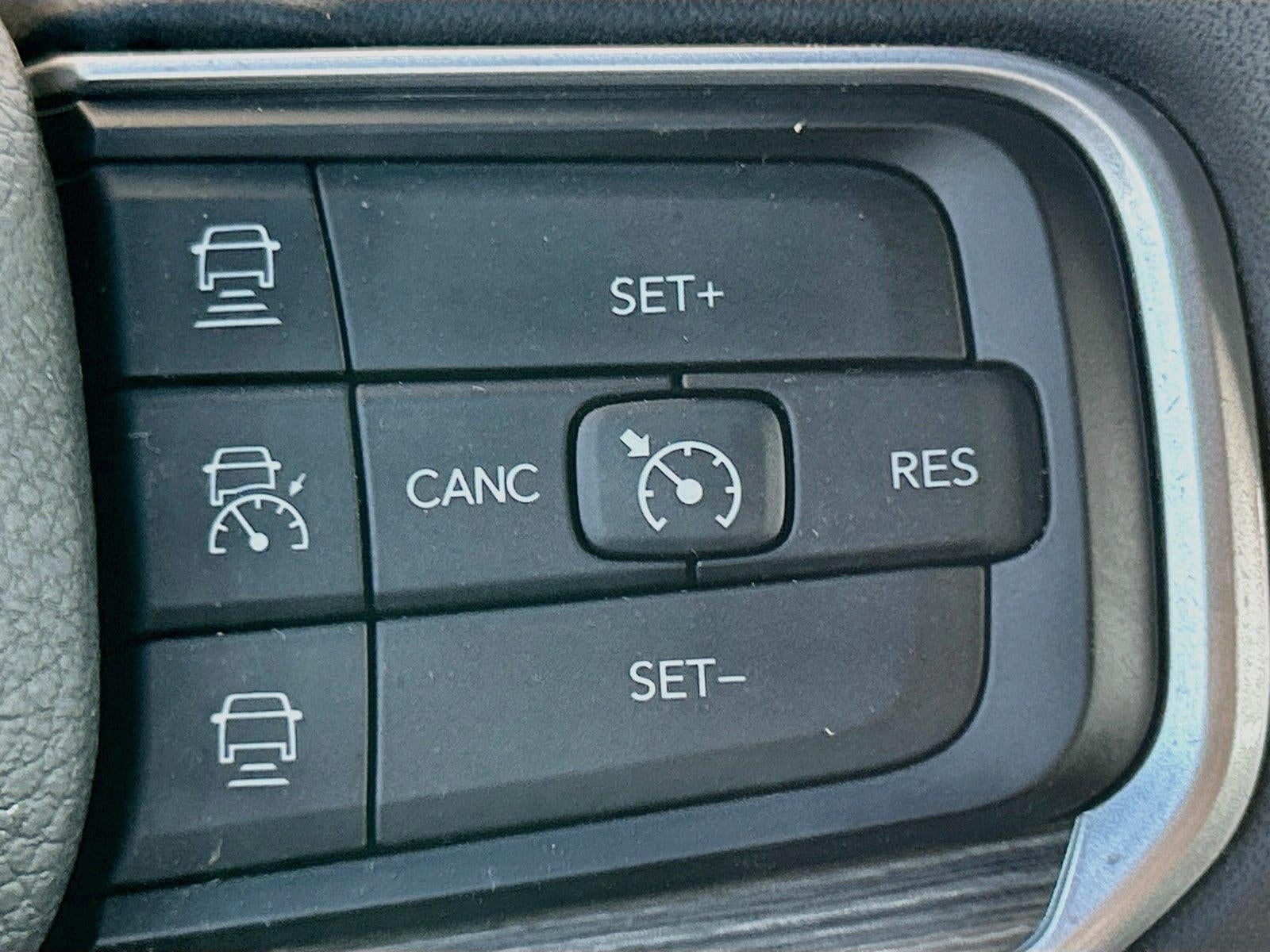 2023 Jeep Wagoneer L Series III 4x4
