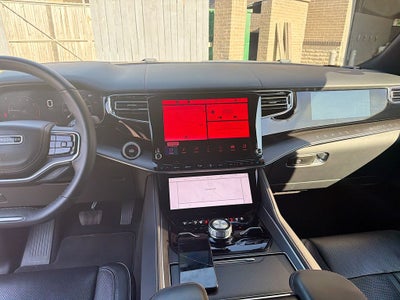 2024 Jeep Grand Wagoneer L Series II 4x4