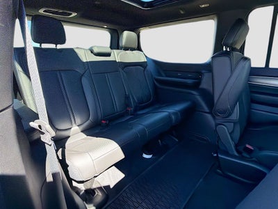 2026 Jeep Grand Wagoneer GRAND WAGONEER UPLAND 4X4