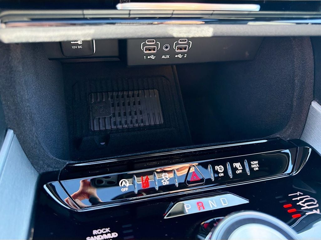 2026 Jeep Grand Wagoneer GRAND WAGONEER UPLAND 4X4