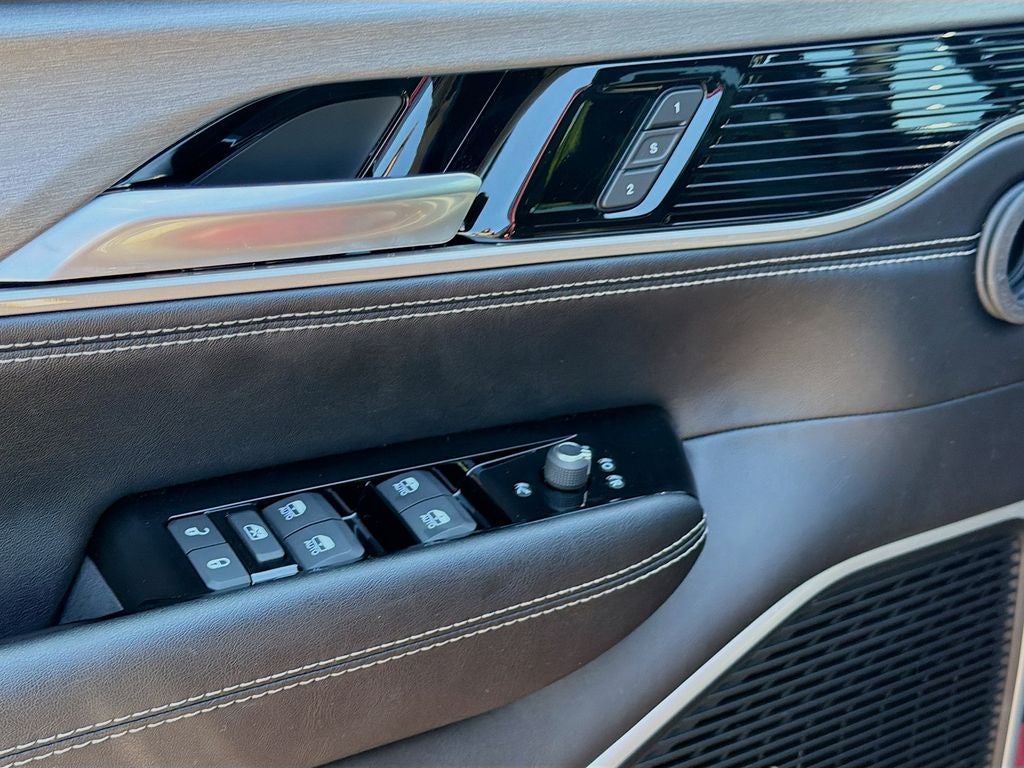 2026 Jeep Grand Wagoneer GRAND WAGONEER UPLAND 4X4