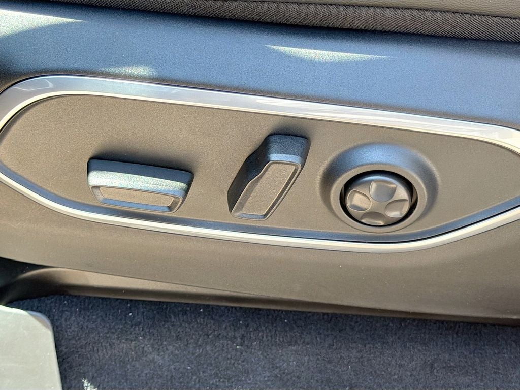 2026 Jeep Grand Wagoneer GRAND WAGONEER UPLAND 4X4