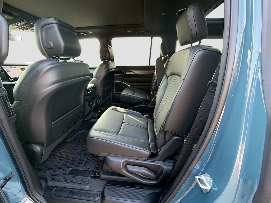 2026 Jeep Grand Wagoneer GRAND WAGONEER UPLAND 4X4