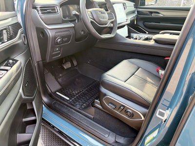 2026 Jeep Grand Wagoneer GRAND WAGONEER UPLAND 4X4