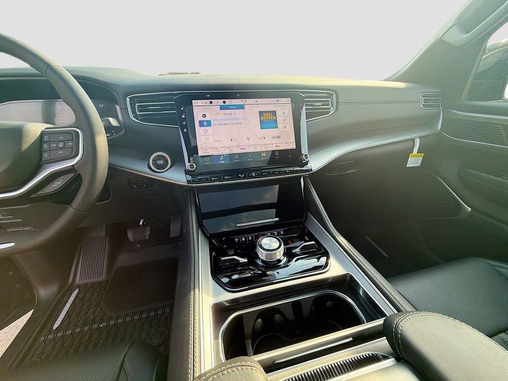 2026 Jeep Grand Wagoneer GRAND WAGONEER UPLAND 4X4