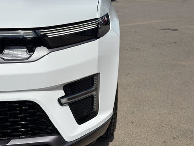 2026 Jeep Grand Wagoneer GRAND WAGONEER UPLAND 4X4