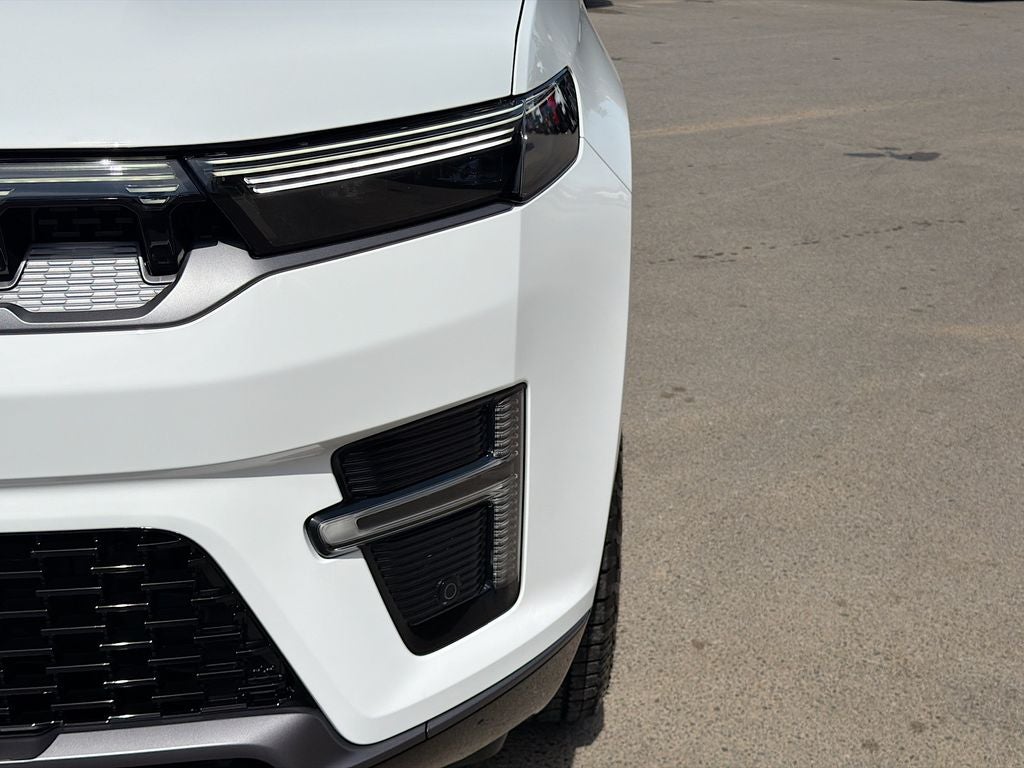 2026 Jeep Grand Wagoneer GRAND WAGONEER UPLAND 4X4