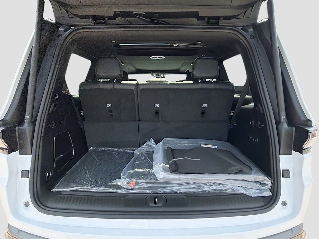 2026 Jeep Grand Wagoneer GRAND WAGONEER UPLAND 4X4