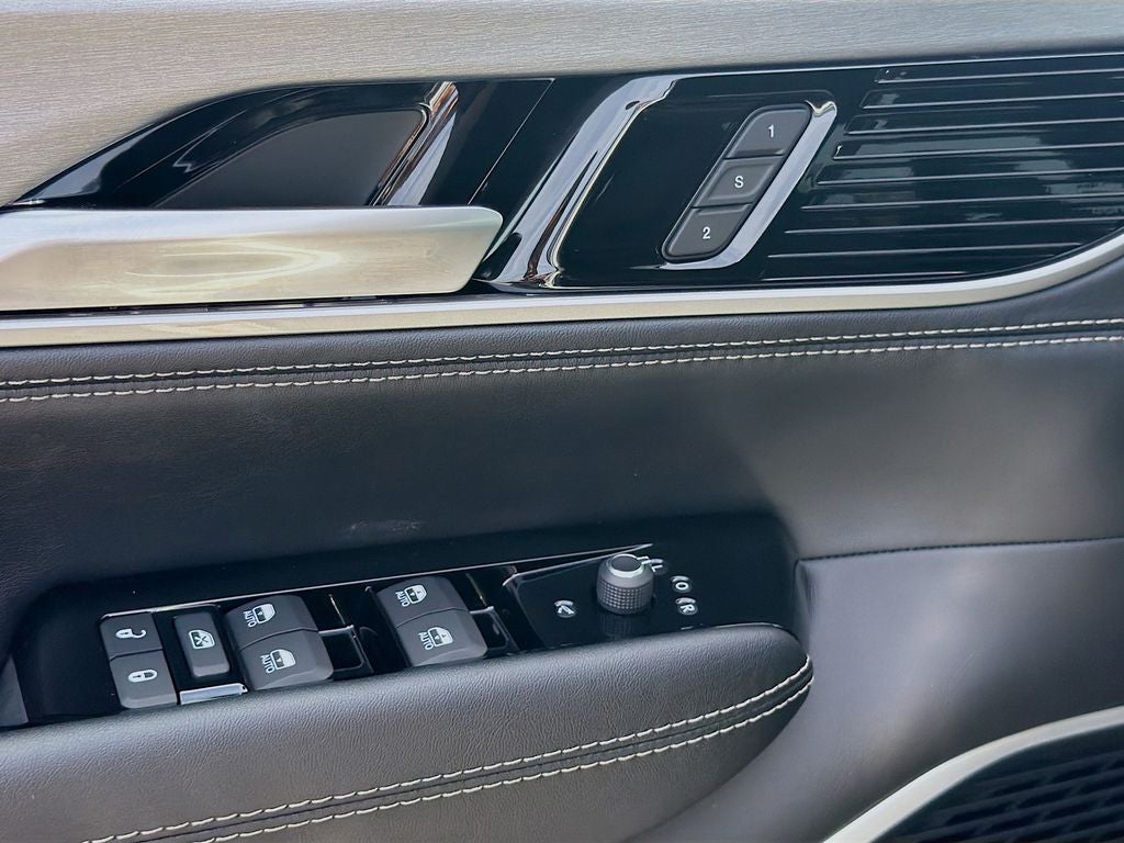 2026 Jeep Grand Wagoneer GRAND WAGONEER UPLAND 4X4