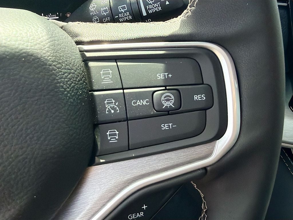 2026 Jeep Grand Wagoneer GRAND WAGONEER UPLAND 4X4