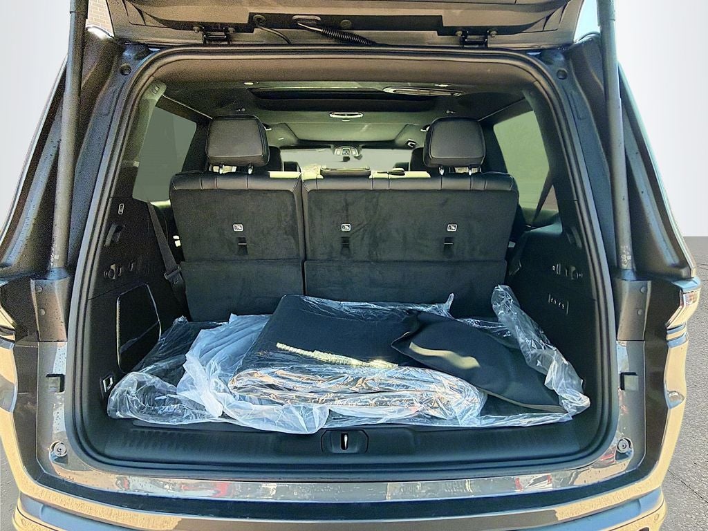 2026 Jeep Grand Wagoneer GRAND WAGONEER UPLAND 4X4