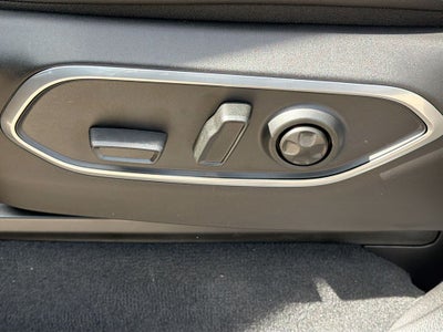 2026 Jeep Grand Wagoneer GRAND WAGONEER UPLAND 4X4