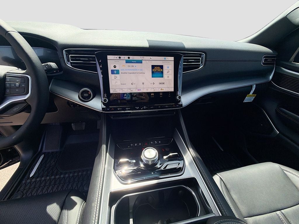 2026 Jeep Grand Wagoneer GRAND WAGONEER UPLAND 4X4