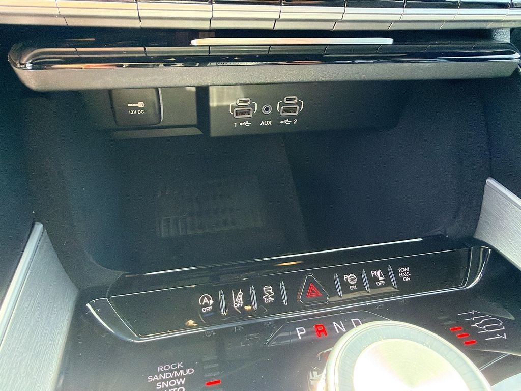 2026 Jeep Grand Wagoneer GRAND WAGONEER UPLAND 4X4