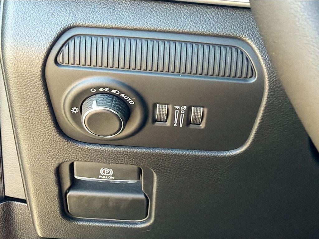 2026 Jeep Grand Wagoneer GRAND WAGONEER UPLAND 4X4