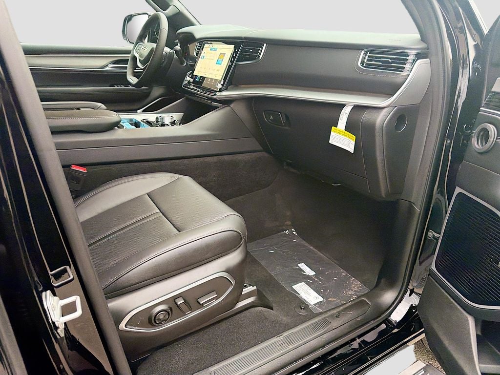 2026 Jeep Grand Wagoneer GRAND WAGONEER LIMITED RESERVE 4X4