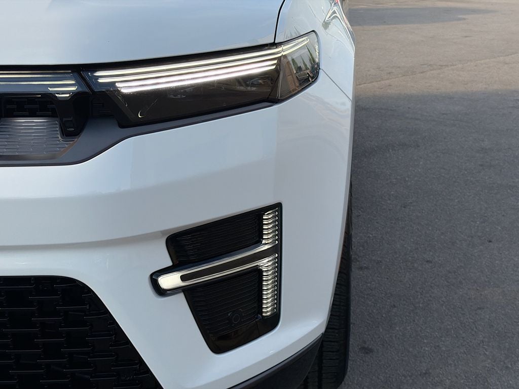 2026 Jeep Grand Wagoneer GRAND WAGONEER LIMITED ALTITUDE 4X4