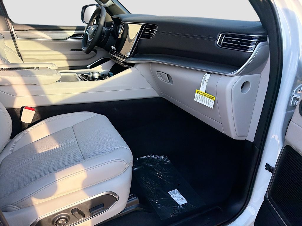 2026 Jeep Grand Wagoneer GRAND WAGONEER LIMITED ALTITUDE 4X4