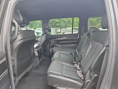 2022 Jeep Wagoneer Series III 4x4