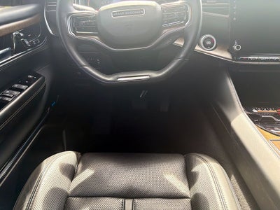 2023 Jeep Grand Wagoneer 4x4