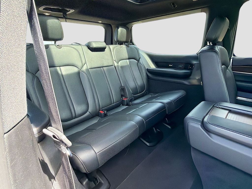 2023 Jeep Grand Wagoneer 4x4