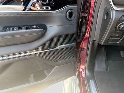 2023 Jeep Grand Wagoneer 4x4