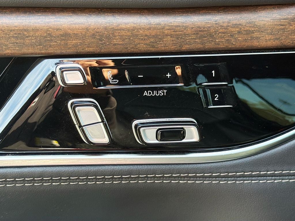 2023 Jeep Grand Wagoneer 4x4