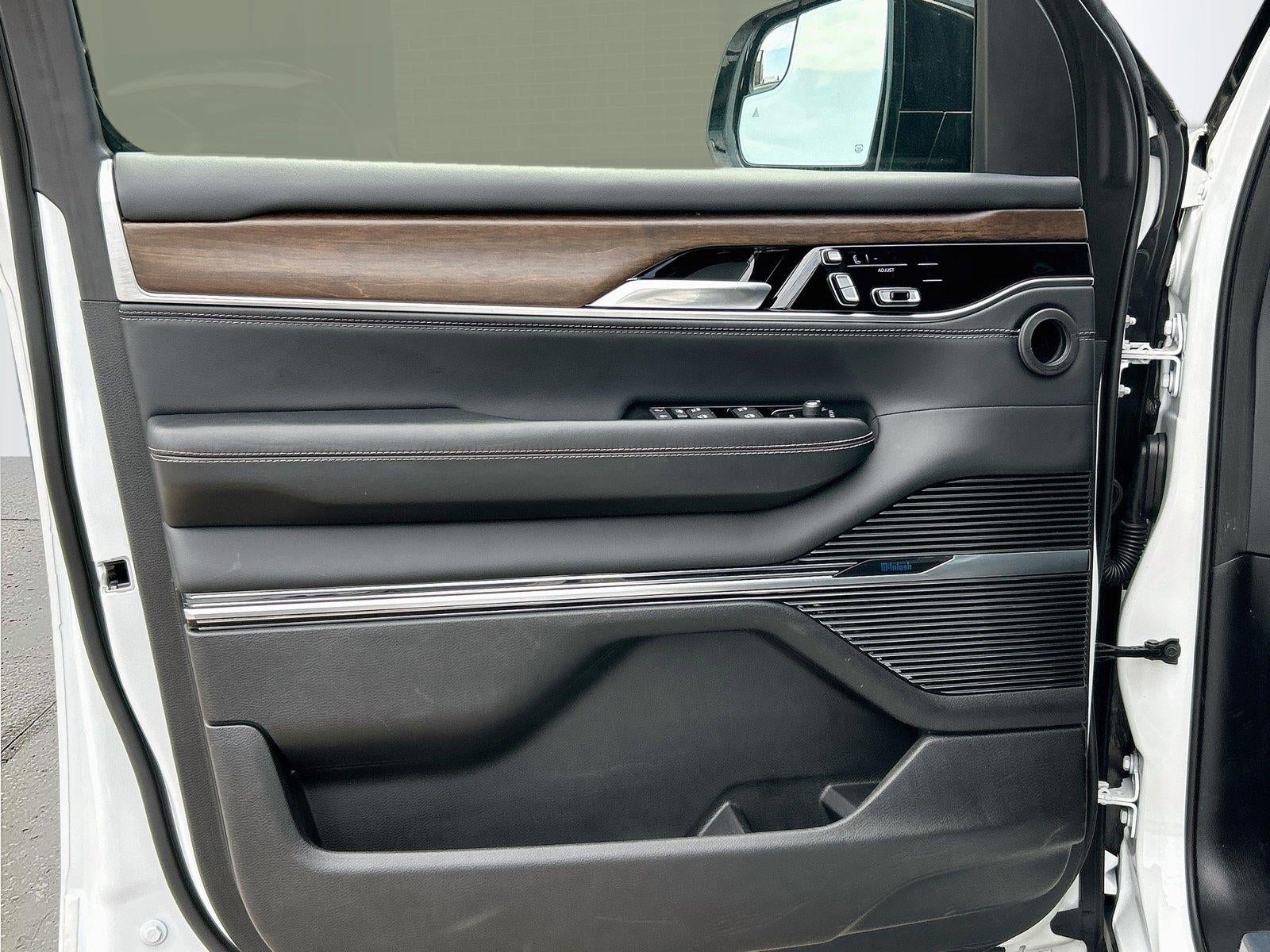 2023 Jeep Grand Wagoneer 4x4