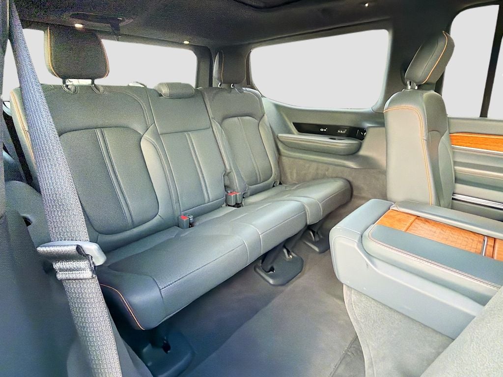 2022 Jeep Grand Wagoneer Series II 4x4