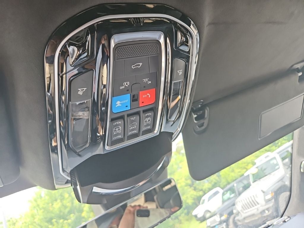 2022 Jeep Grand Wagoneer Series III 4x4