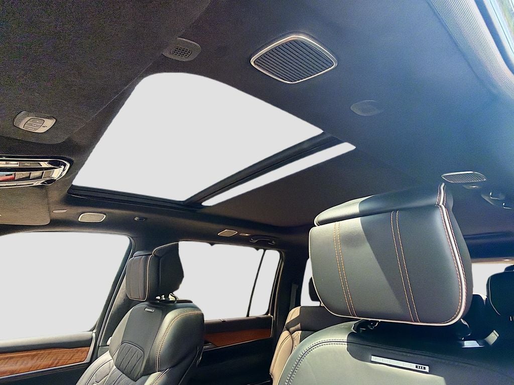 2022 Jeep Grand Wagoneer Series III 4x4